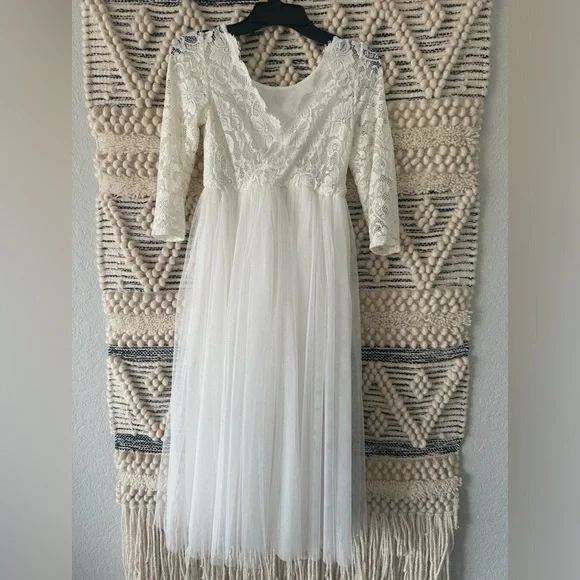 David’s Bridal Flower girl dress - Picture 4 of 6